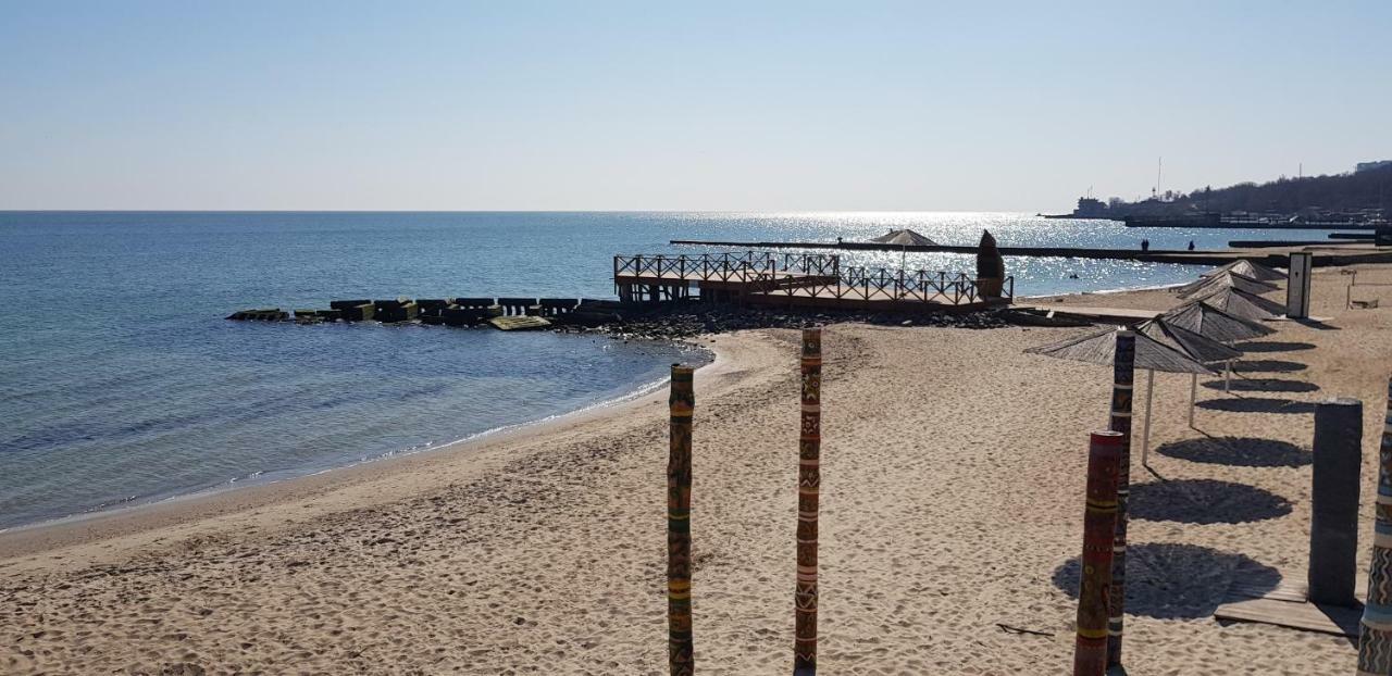 Hostel Uyutniy Dvorik Odessa Dış mekan fotoğraf