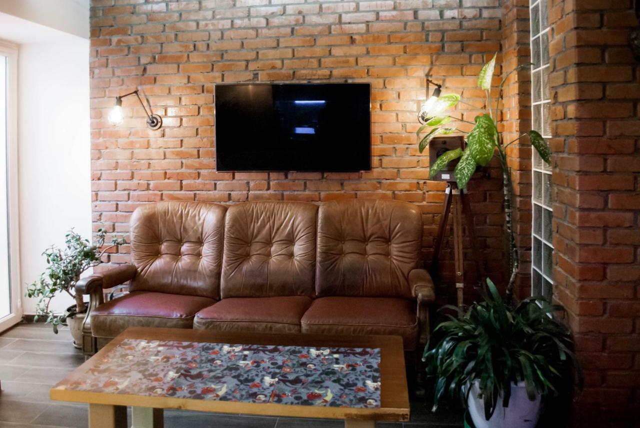 Hostel Uyutniy Dvorik Odessa Dış mekan fotoğraf
